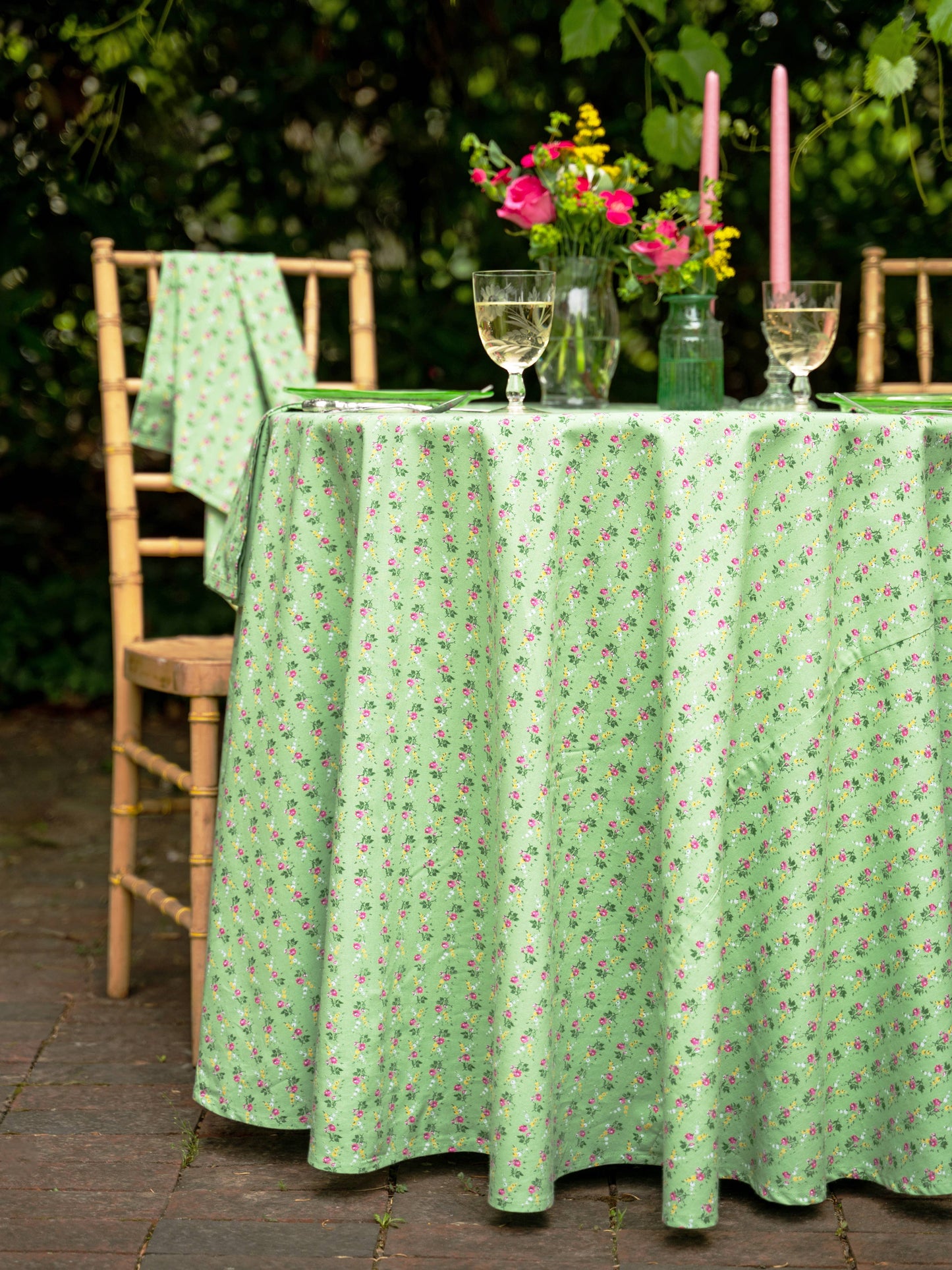Felicity Fleur Round Tablecloth