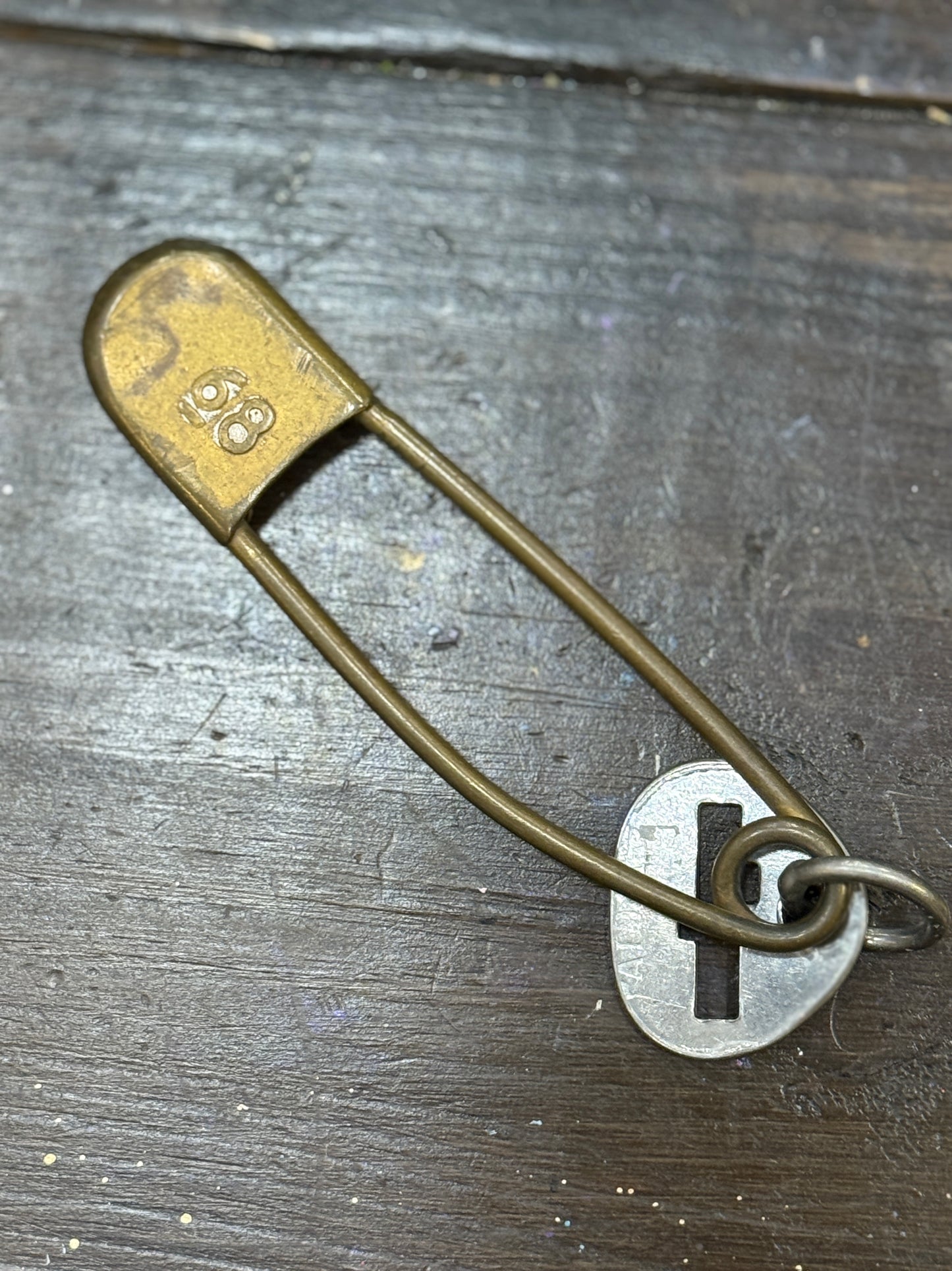 Large Vintage Laundry Pin