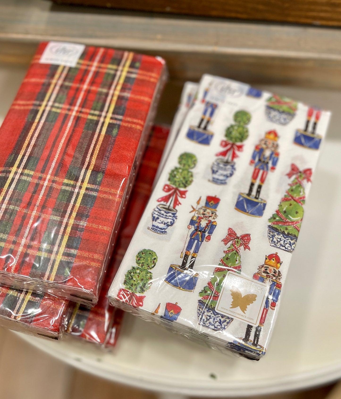 Guest Paper Towels/Napkins