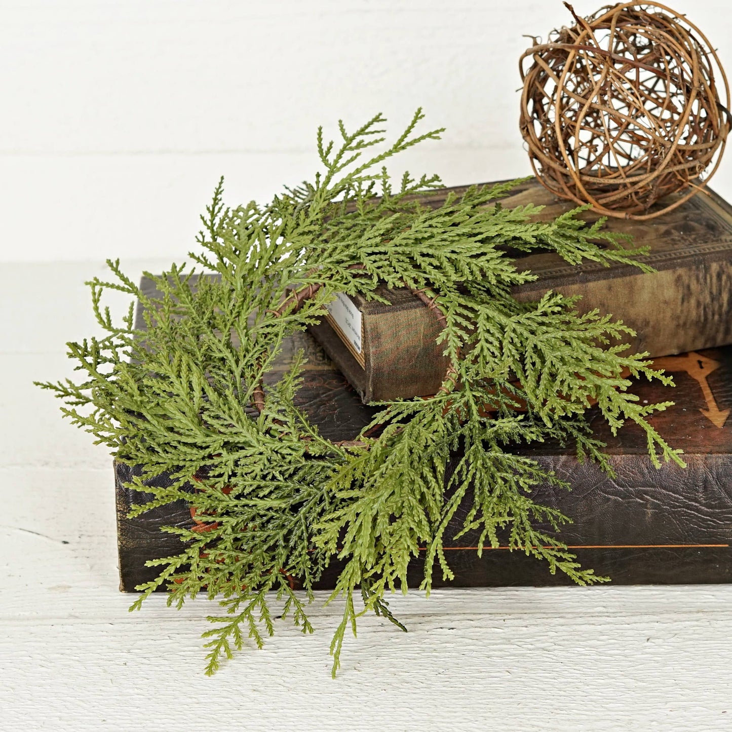 510303- 3.5in(12in) Ring-Superior Real Touch Mix Cedar