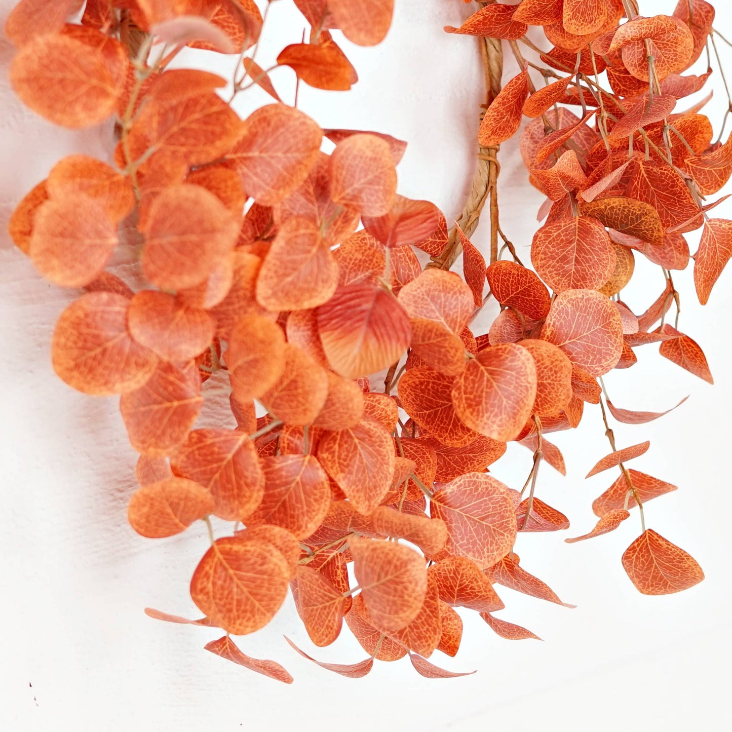 530300- 24in(10.5) Wreath-Autumn Silver Dollar Leaves