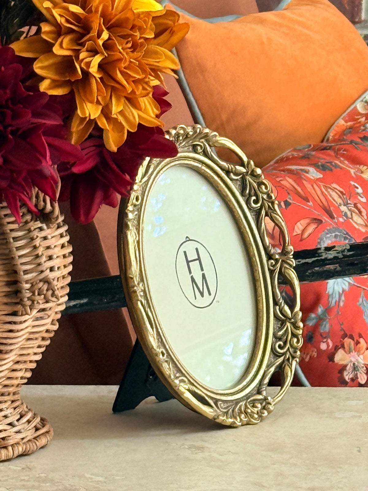 Oval Resin Photo Frame, Antique