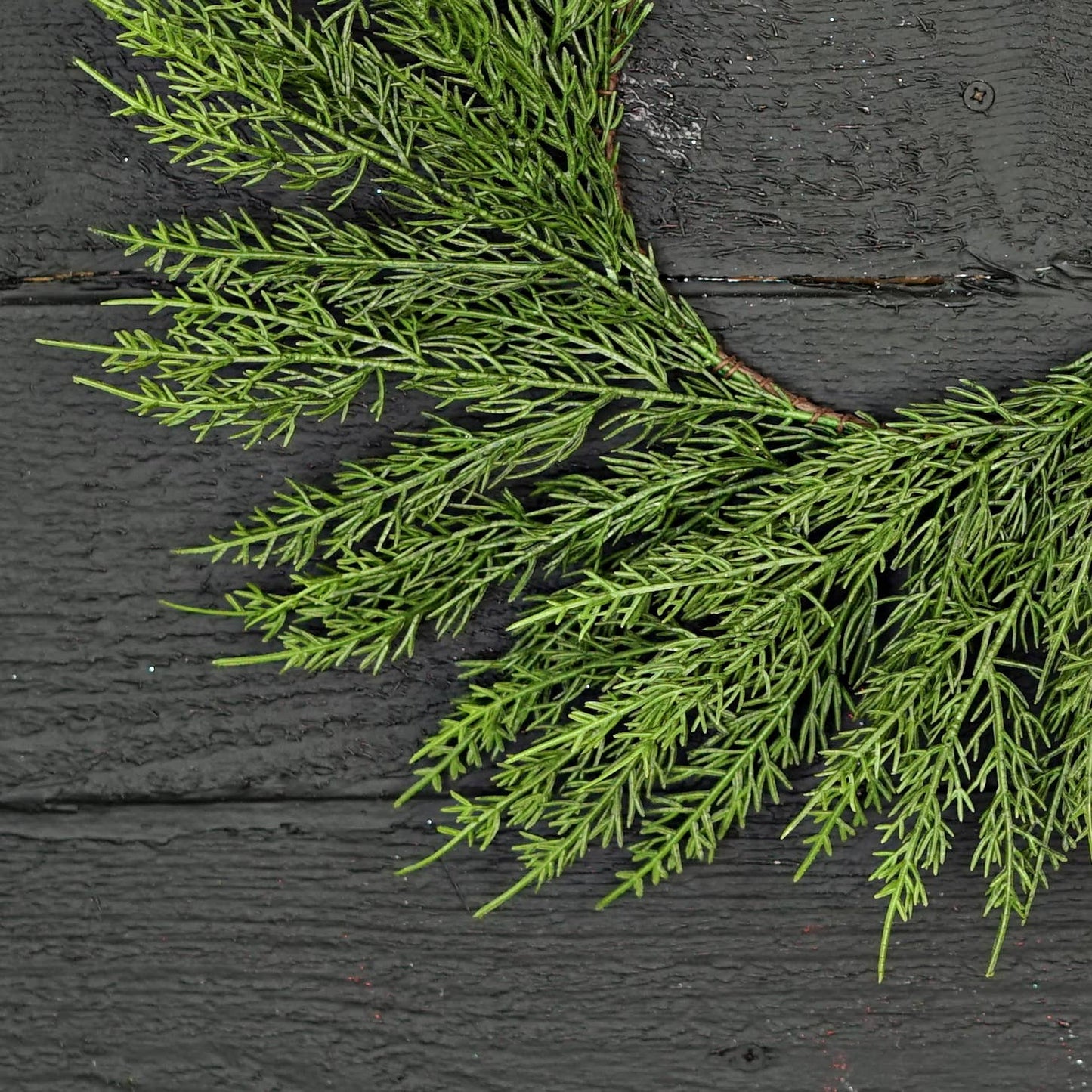 510062- 17in(6.5)Wreath-Soft Touch Evergreen Cedar Pine