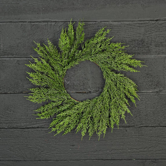 510062- 17in(6.5)Wreath-Soft Touch Evergreen Cedar Pine